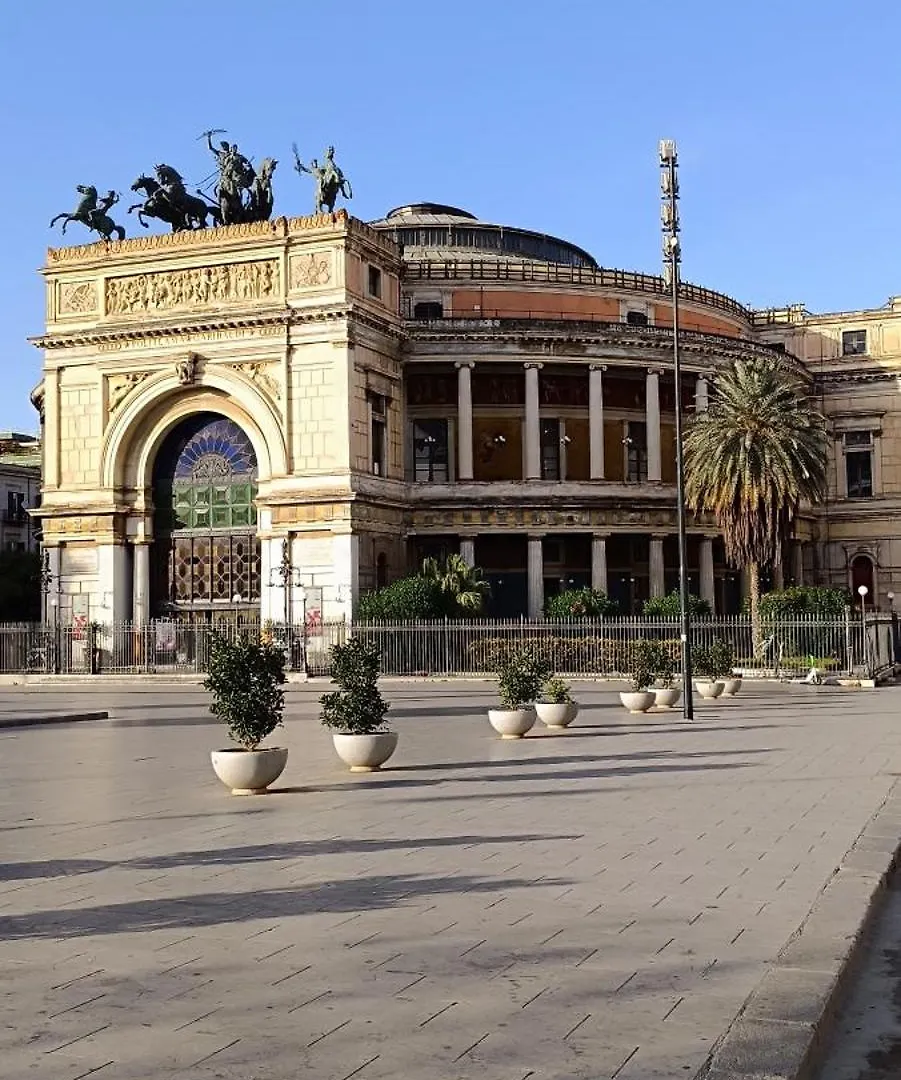 Politeama Centre Suite Palermo Italy